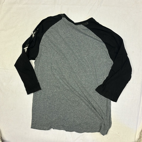 Vans Off the Wall Men’s Custom Gray Raglan Baseball T-Shirt XL - Picture 6 of 6